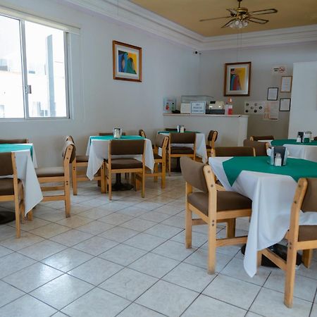 Hotel Zacatecas Courts Zewnętrze zdjęcie